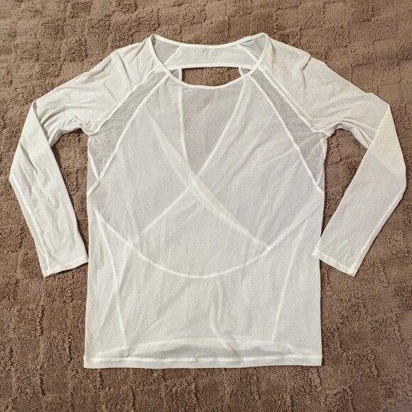 EXCELLENT Lululemon If You're Lucky Long Sleeve Tee T-Shirt Top White 8/10 M - Picture 2 of 8